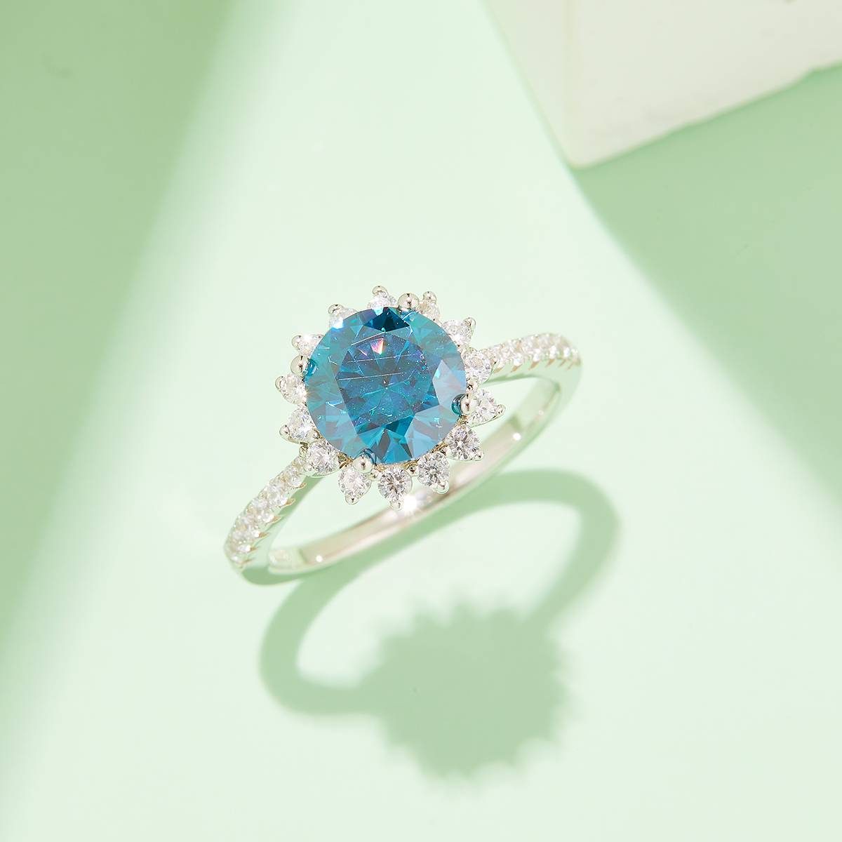 Sunflower S925 Silver Plated Platinum Moissanite Diamond Women's Ring 1.5 Carat D-Class